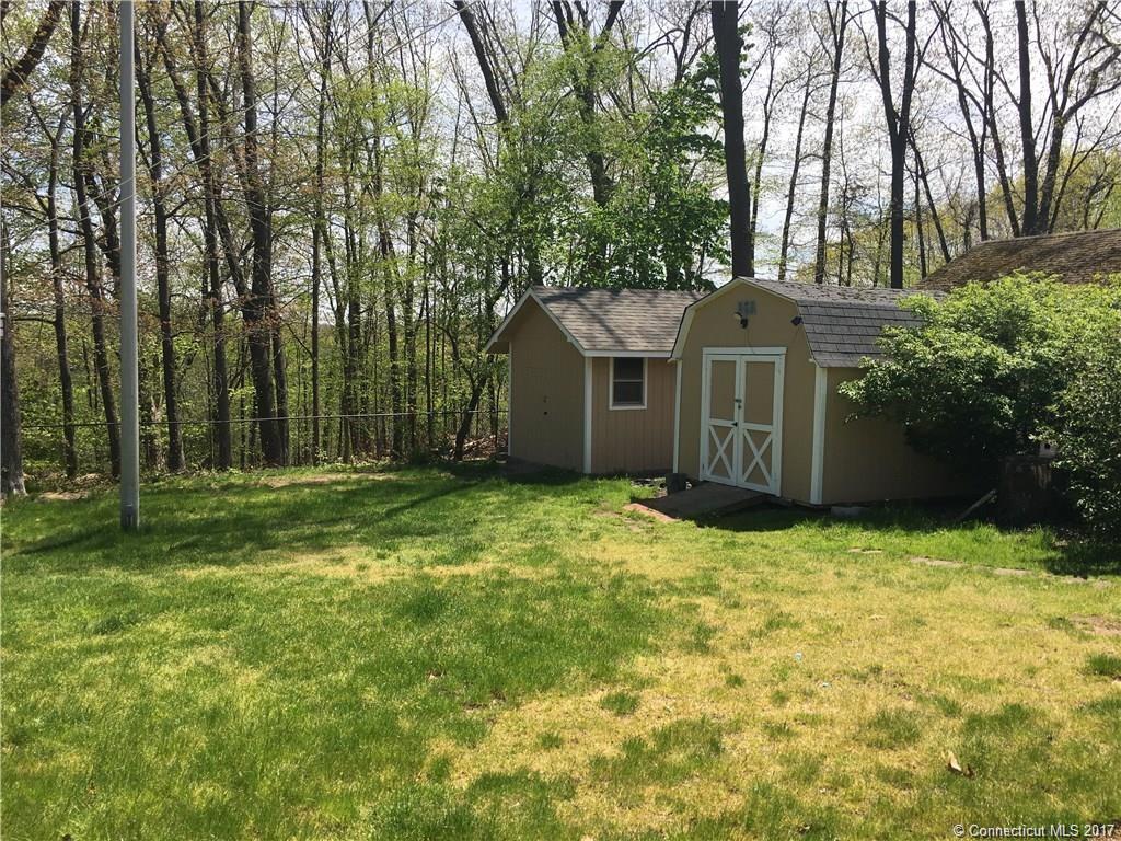 23 Regency Court, Southington, CT 06489