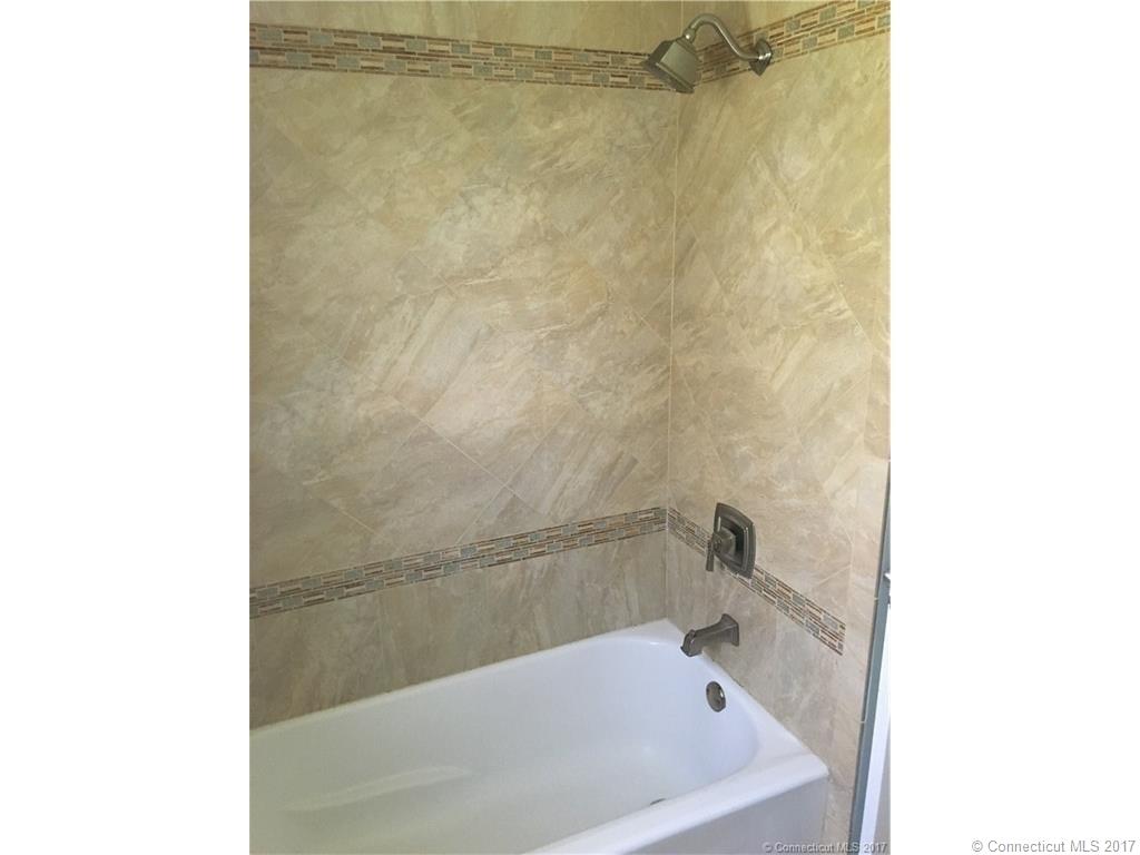 23 Regency Court, Southington, CT 06489