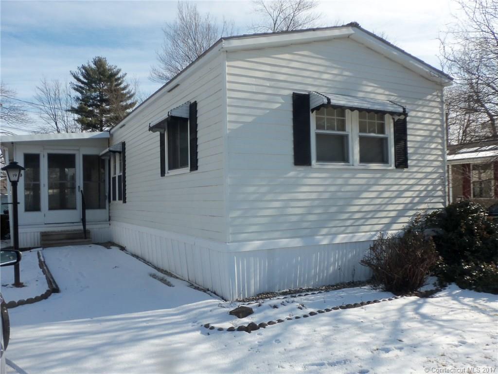 19 Riverside Dr., Southington, CT 06489