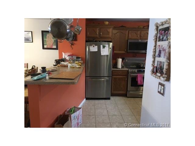 550 Darling St, Southington, CT 06489