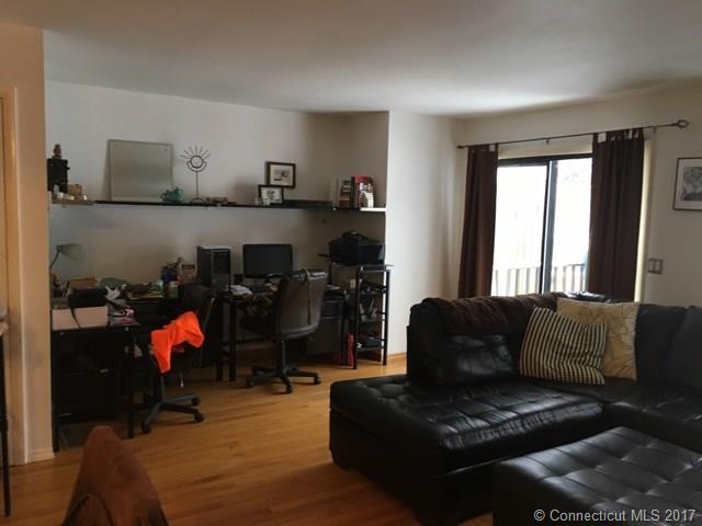 550 Darling St, Southington, CT 06489