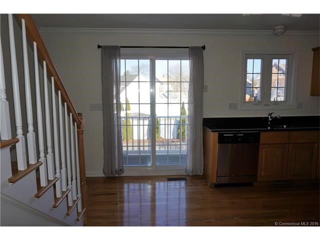 2Fern Ave #9, Wallingford, CT 06492