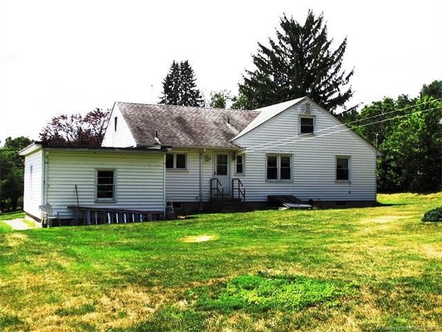 72N Ridgeland Rd, Wallingford, CT 06492