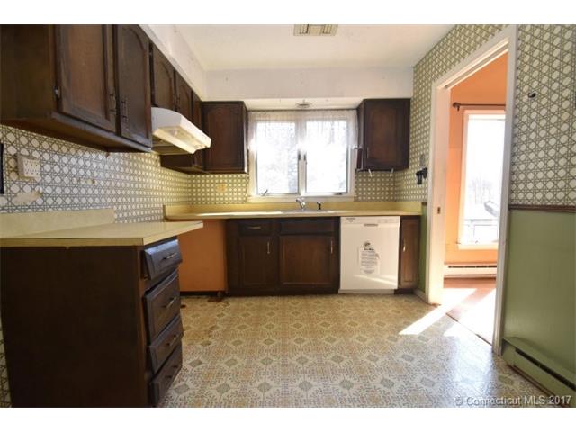 26 Pilgrim Hbr, Wallingford, CT 06492