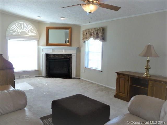 230 Main St, Wallingford, CT 06492