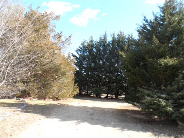 190 Mcveagh Rd, Westbrook, CT 06498