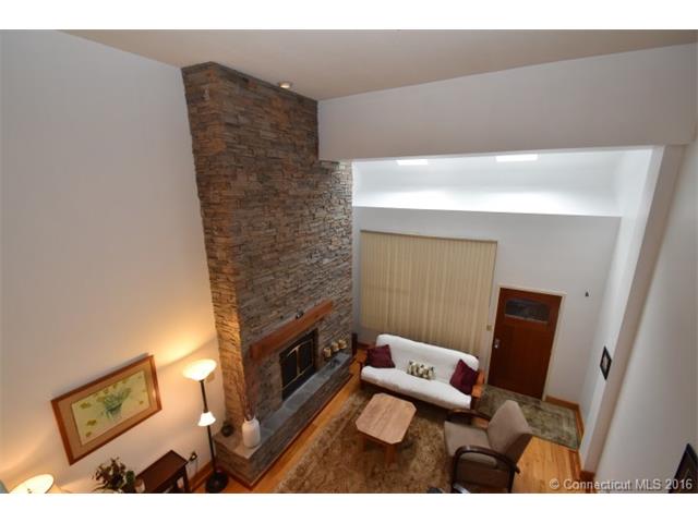 196 Crown St, New Haven, CT 06510