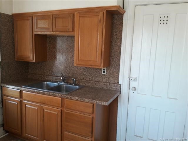 140Howe St #2nd Floor, New Haven, CT 06511