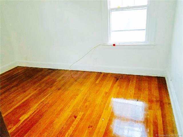 135 Osborn Ave, New Haven, CT 06511