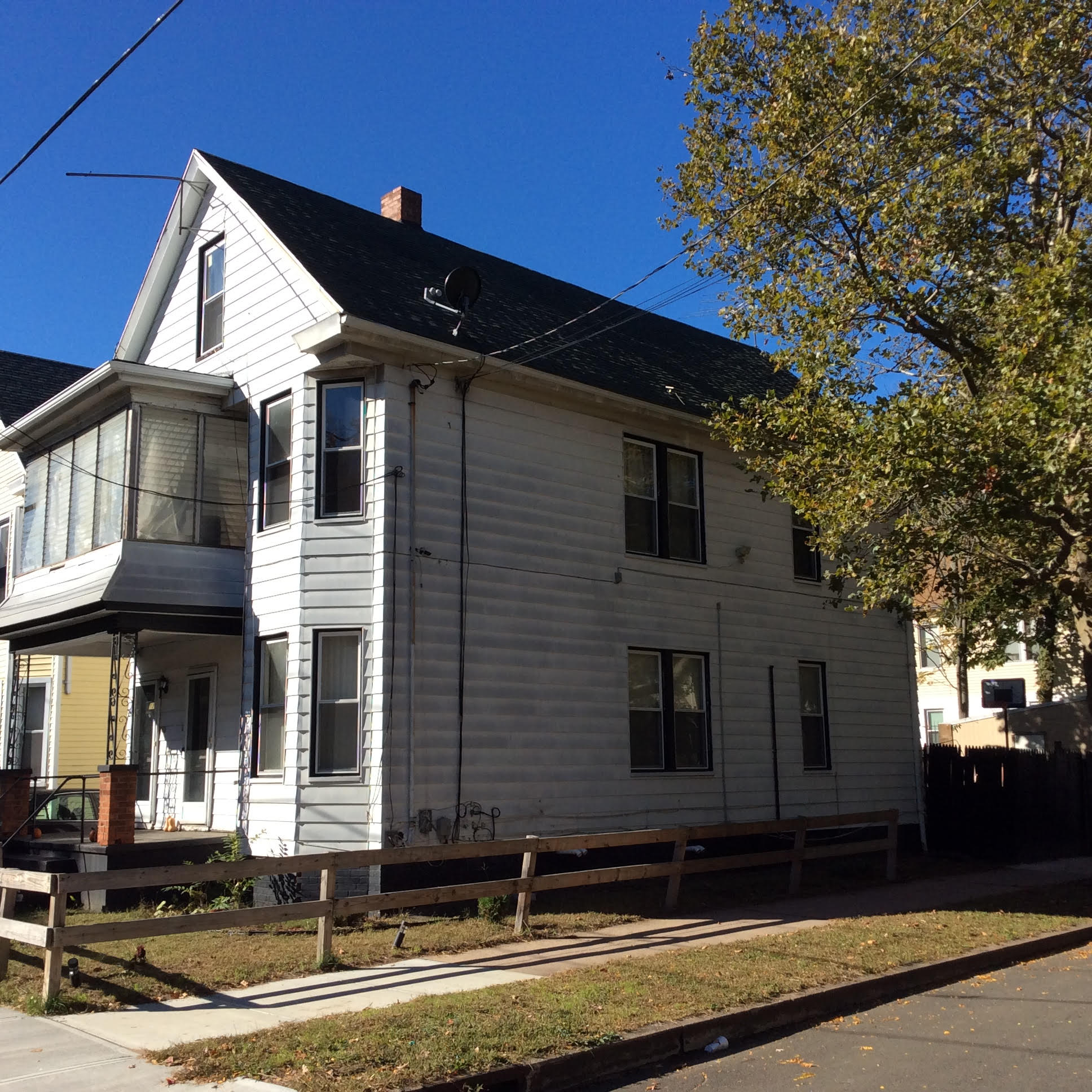136 Shepard ST, Hamden, CT 06511