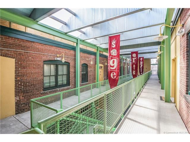 43 Chestnut St, New Haven, CT 06511