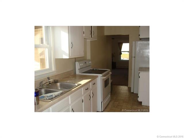 73 Charter Oak Ave, E Haven, CT 06512