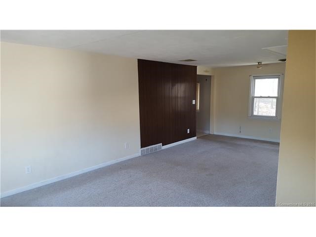 382Coe Ave, East Haven, CT 06512