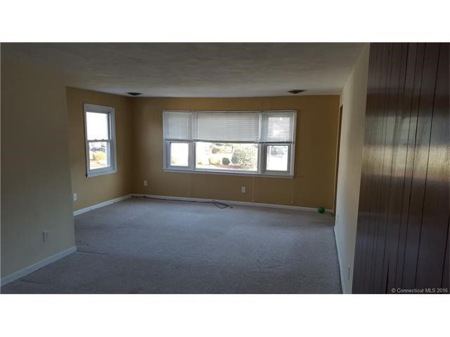 382Coe Ave, East Haven, CT 06512