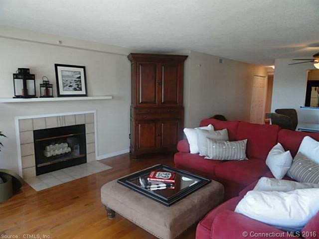 2Mansfield Grove Rd #263, East Haven, CT 06512