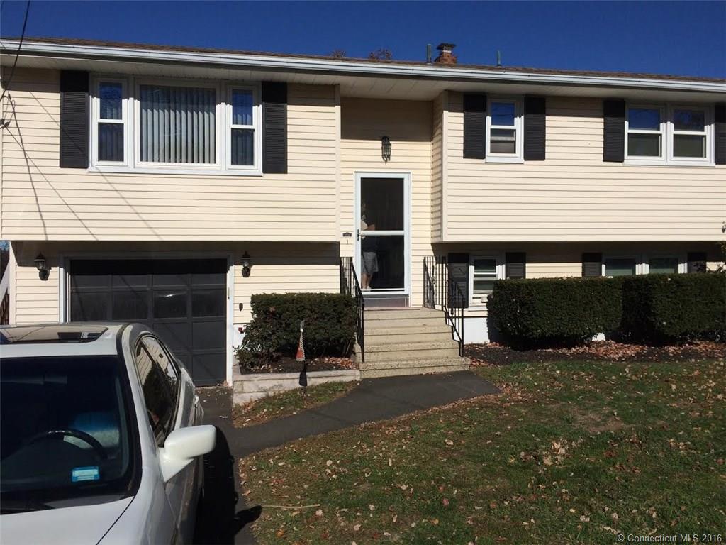 33 Edgemere Rd, E Haven, CT 06512