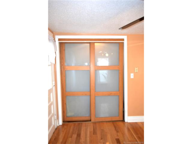 103 Bradley Ave, E Haven, CT 06512