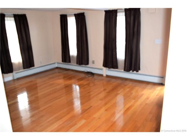 103 Bradley Ave, E Haven, CT 06512