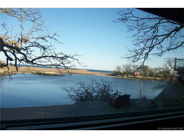33Whalers Pt, East Haven, CT 06512