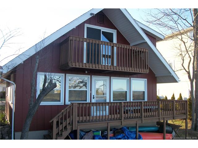 33Whalers Pt, East Haven, CT 06512