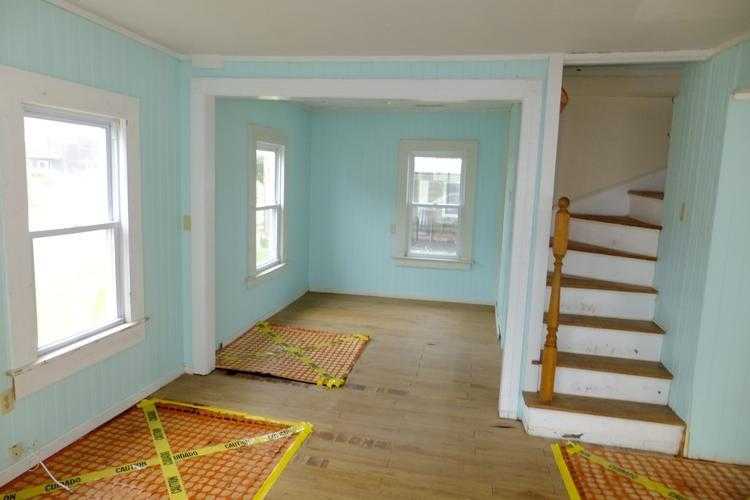 East Haven, CT 06512
