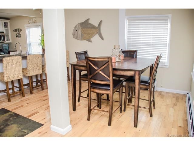 166Cosey Beach Rd, East Haven, CT 06512