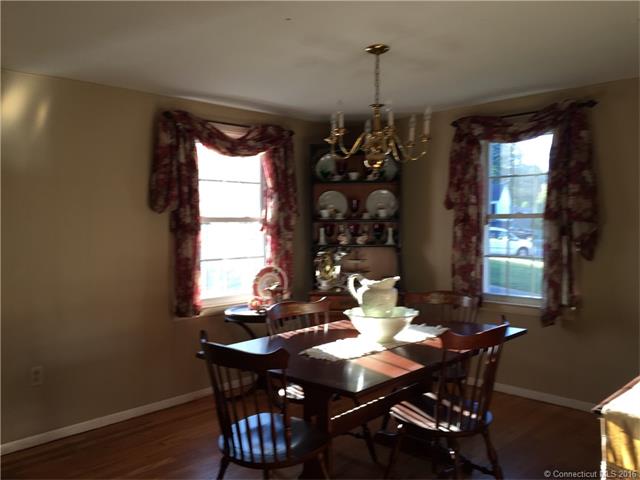 25 Martin Rd, E Haven, CT 06512