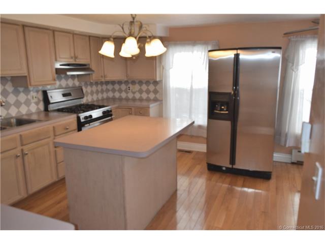 103 Bradley Ave, E Haven, CT 06512