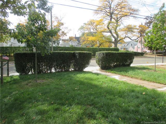 330 Lighthouse Rd, New Haven, CT 06512