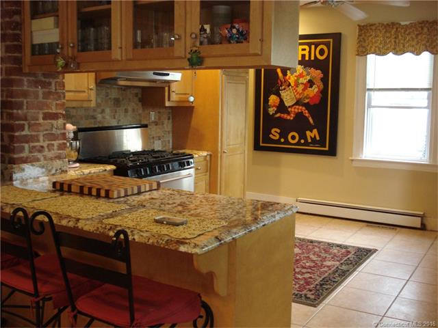 35 Stewart St, New Haven, CT 06512