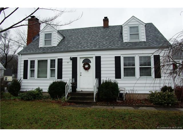 32Maplevale Rd, East Haven, CT 06512