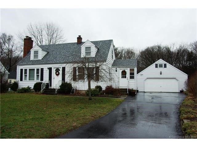 32Maplevale Rd, East Haven, CT 06512