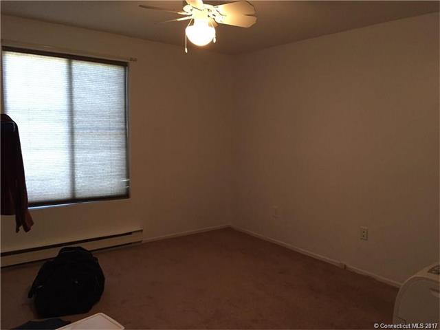130 Coe Ave, E Haven, CT 06512
