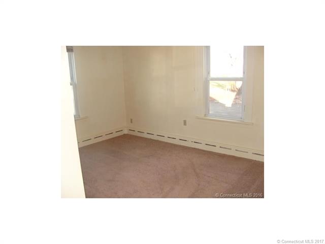 73 Charter Oak Ave, E Haven, CT 06512