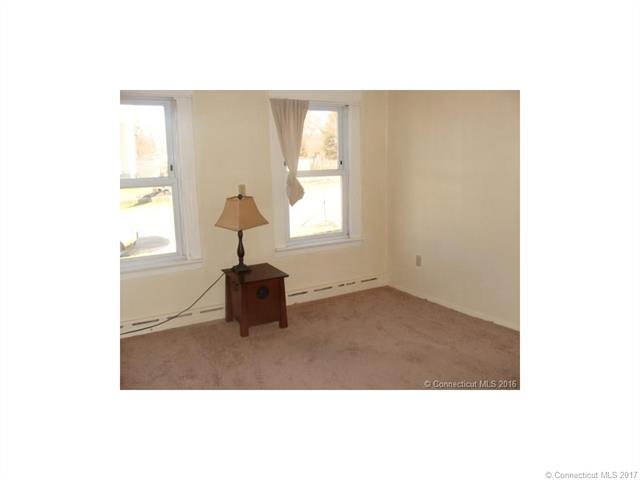 73 Charter Oak Ave, E Haven, CT 06512