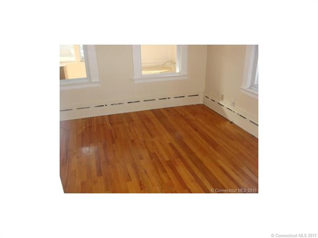 73 Charter Oak Ave, E Haven, CT 06512