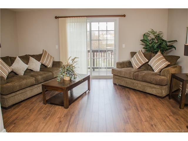 560Silver Sands Rd #2303, East Haven, CT 06512