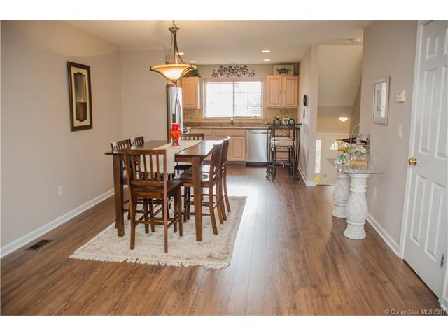 560Silver Sands Rd #2303, East Haven, CT 06512