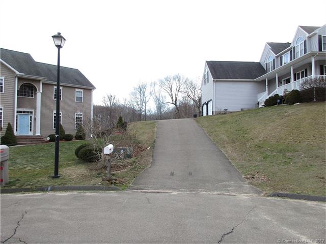 153Grannis St, East Haven, CT 06512