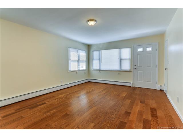 62 Van Horn Dr, E Haven, CT 06512