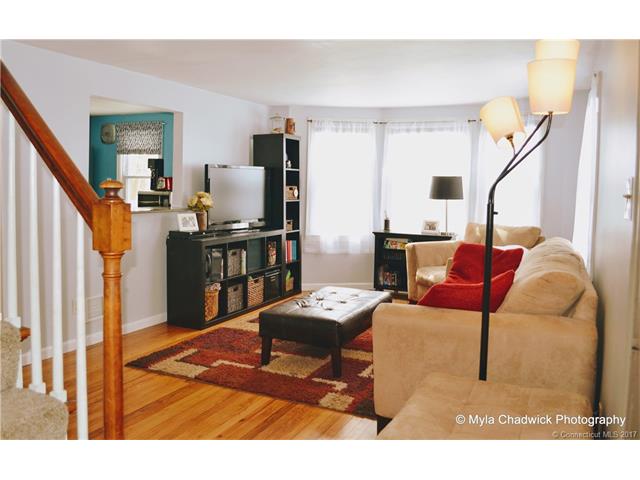 33Elm Court Ext, East Haven, CT 06512