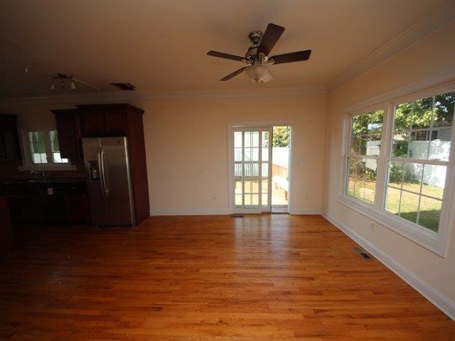 64 Meadow View RoadNew Haven, CT, 06512New Haven County