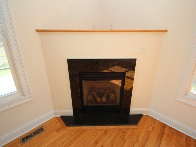 64 Meadow View RoadNew Haven, CT, 06512New Haven County