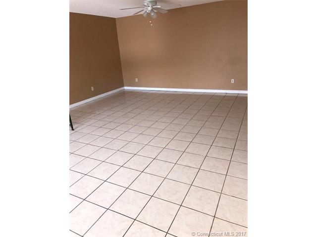 140 Thompson, E Haven, CT 06513