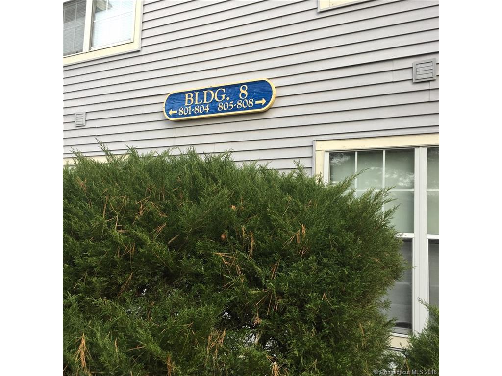 75 Redwood Dr, E Haven, CT 06513