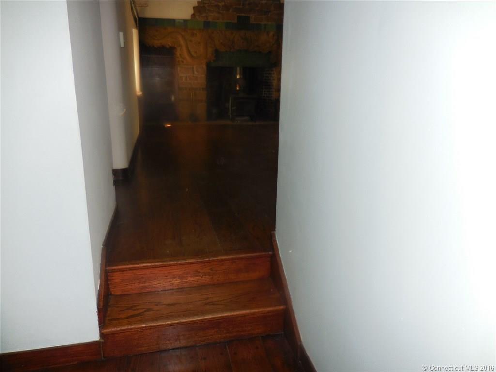 25 Howard St, New Haven, CT 06513