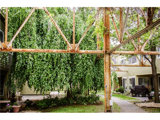 1Front St #105, New Haven, CT 06513