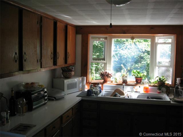 268 Foxon Hill Rd, E Haven, CT 06513