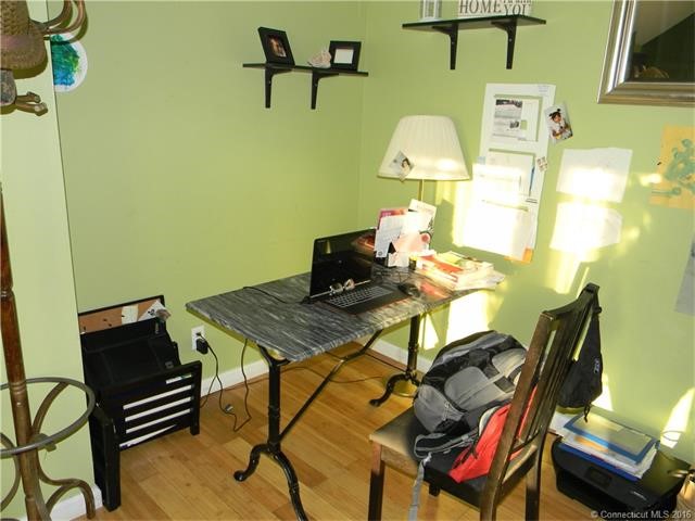 93Foxon Blvd, East Haven, CT 06513