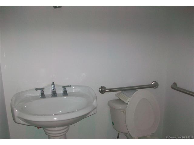 397Eastern St #F, New Haven, CT 06513
